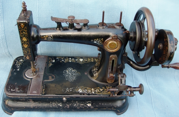 dating davis sewing machines